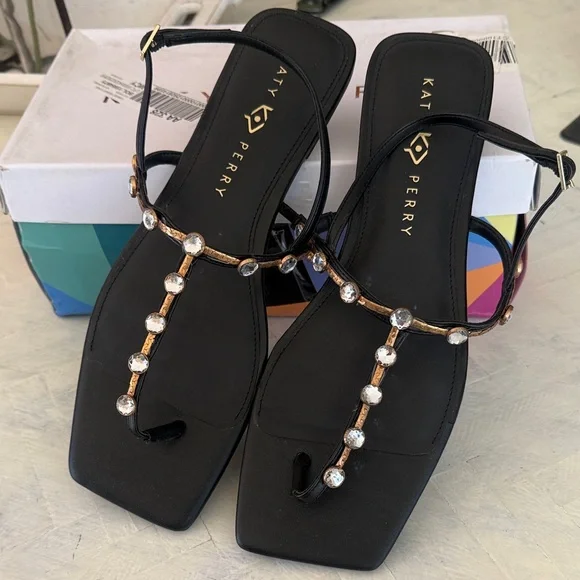 NIB Katy Perry The Camie Gemstone Black and Gold Sandals Size 12 - Picture 4 of 5
